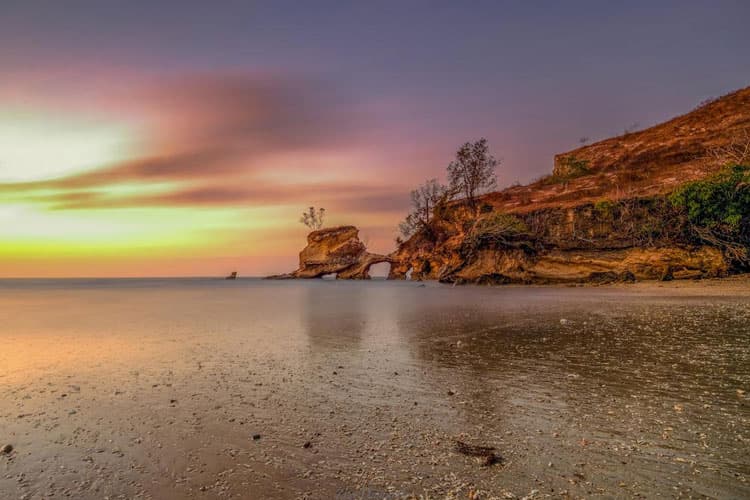 4 Desa Wisata di Sumba Timur dengan Pesona Alam dan Budayanya Menakjubkan