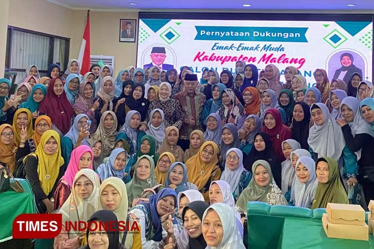 Emak-emak Muda Kabupaten Malang Menyatakan Dukungan untuk Sanusi-Latifah