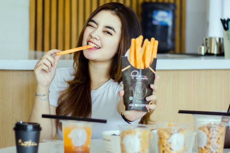 Jalan-Jalan dan Menikmati Kuliner di Cianjur Bareng Influencer Putri Febrianti