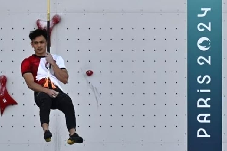 Raih Emas Olimpiade Paris 2024, Veddriq Leonardo Dongkrak Posisi Indonesia