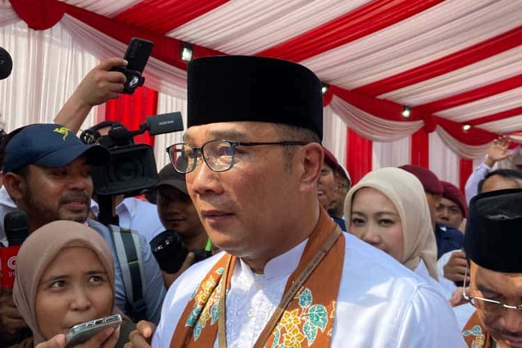 Pilgub DKI Jakarta: Ridwan Kamil-Suswono Bersaing Tipis dengan Pramono Anung-Rano Karno