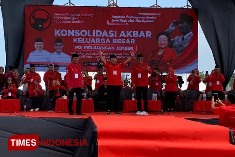 Jelang Mendaftar ke KPU, Paslon Petahana Hendy-Firjaun Gelar Deklarasi Akbar Bareng PDI Perjuangan