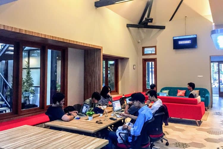 Strategi Meningkatkan Kredibilitas Brand: Pentingnya Website di Dunia Digital