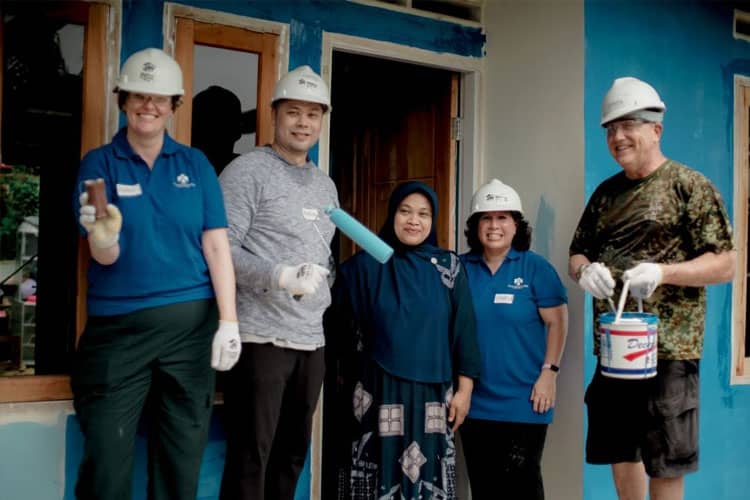New Thunderbird Dean Reinforces Commitment to Indonesia, Driving Community Empowerment and Innovation