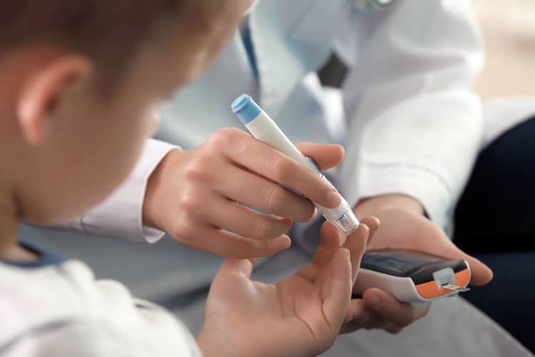 Mengenali Gejala dan Cara Penanganan Diabetes Melitus pada Anak