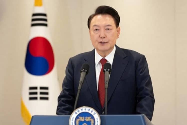Presiden Korea Selatan Gigih Perjuangkan Alasannya Berlakukan Darurat Militer