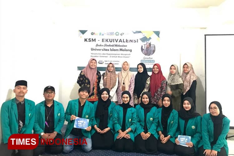 Talkshow KSM-E BEM Unisma Malang 2024 Bentuk Generasi Z Berkarakter