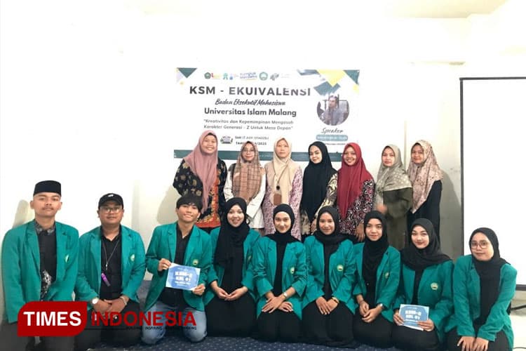 Talkshow KSM-E BEM Unisma Malang 2024 Bentuk Generasi Z Berkarakter