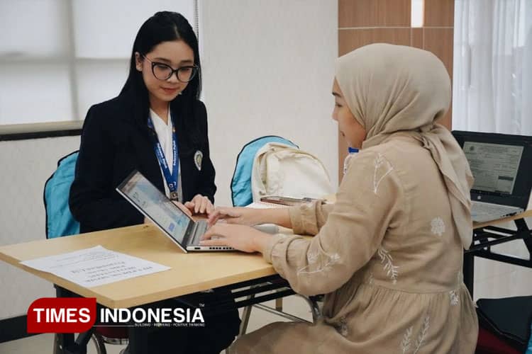 Universitas Fasilitasi Pengisian SPT, DJP Jatim III Beri Pendampingan