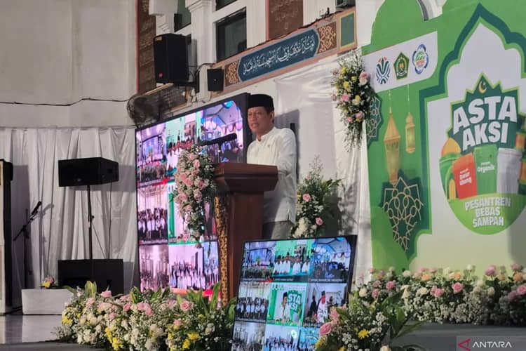 Asta Aksi Pesantren Bebas Sampah, Menteri LH Minta Pesantren Kelola Sampah dengan Benar