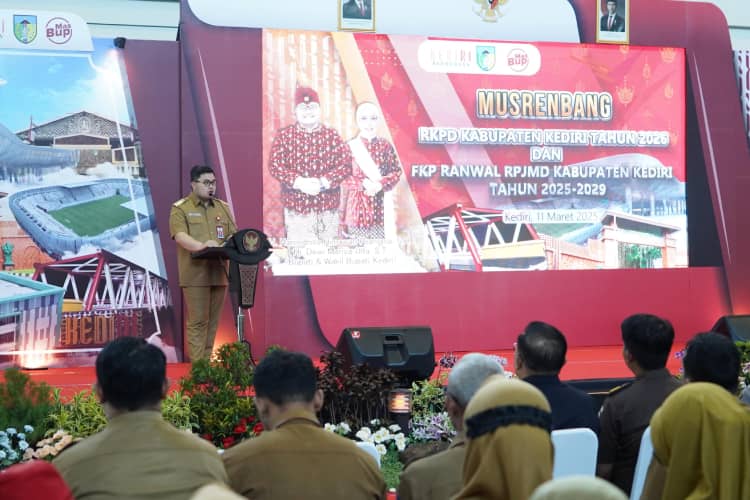 Bupati Kediri Berharap Penyusunan Arah Pembangunan Tepat Guna Berdampak Nyata