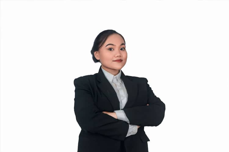 Siswi SMKN 2 Pacitan Diterima Bekerja di DoubleTree Hotel by Hilton Dubai