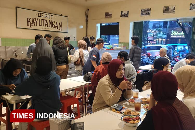 Depot Kayutangan Malang, Menjaga Rasa Otentik Resep Nenek Moyang