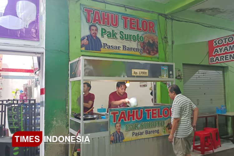 Tahu Telur Pak Suroto, Kuliner Legendaris Malang yang Tetap Eksis Sejak 1979