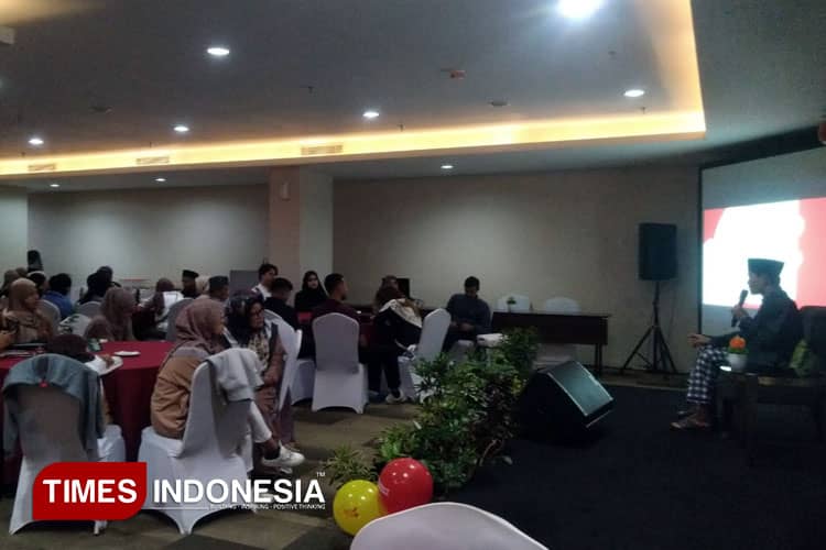 Tingkatkan Kedekatan, Alfamart Ajak Berbuka Puasa Bersama Member Setia Malang Raya