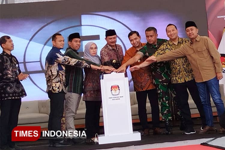 KPU Kota Madiun Luncurkan Buku Pilkada 2024, Apa Isinya?