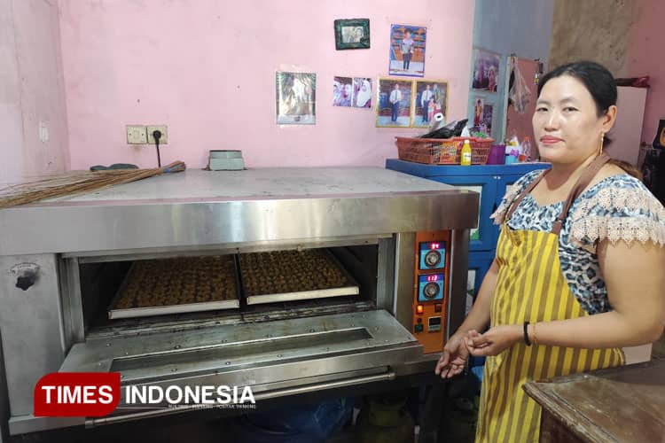 Rumah Kue D’Wangi, Ikon Kuliner Khas Dusun di Mojokerto