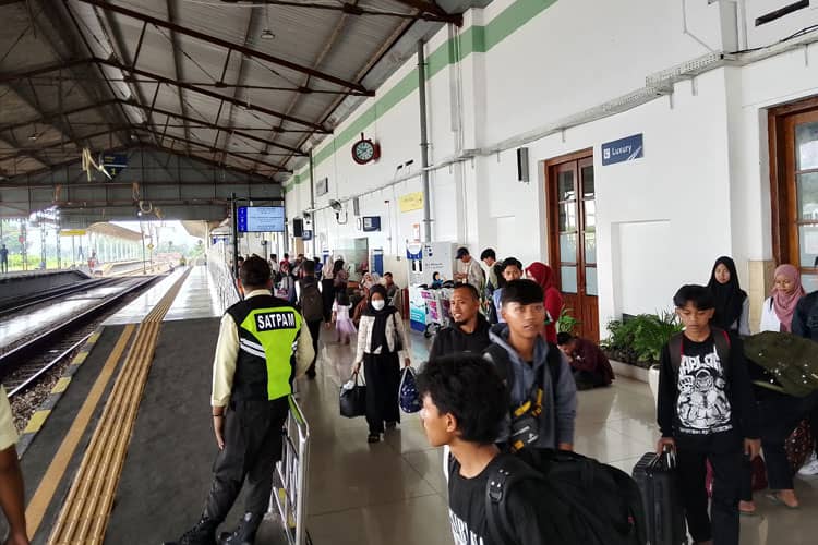 Mudik Makin Asyik, KAI Daop 7 Madiun Beri Diskon Tiket KA
