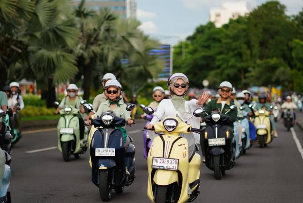 Ribuan Pengendara Grand Filano Hybrid Secara Serentak Tampil Stylish dan Berbagi Kebaikan di Seluruh Indonesia Waktu Bulan Ramadan