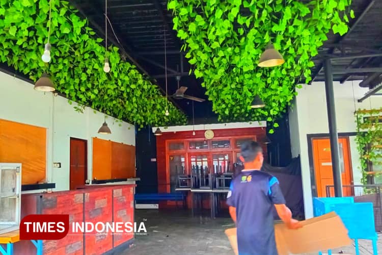 Warung MAK TIK Malang Tutup Sementara Saat Lebaran, Kembali Buka Setelah Ketupat