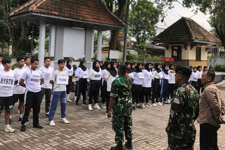 88 Pelajar SMA Probolinggo Lolos Tes Wawancara Seleksi Calon Paskibraka 2025