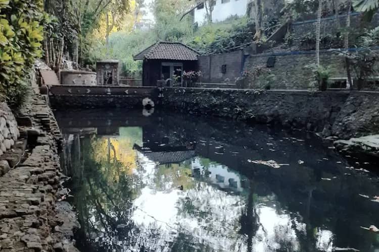 Petirtaan Watugede: The Sacred Bathing Site of Singhasari Royalty