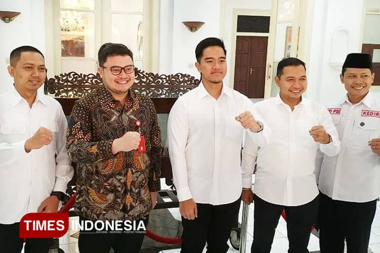 Kaesang Bertemu Mas Dhito di Kediri, Ngobrol Santai hingga Bahas Mobile Legends
