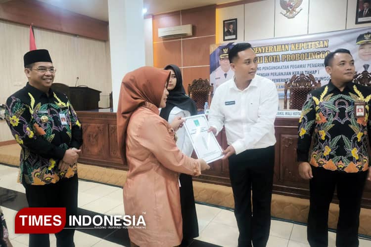 47 ASN PPPK di Kota Probolinggo Dikukuhkan, Dokter Aminuddin: Ini Amanah!