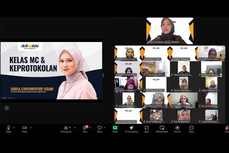 Tingkatkan Profesionalisme Humas UWG Malang mengikuti Workshop MC dan Keprotokoleran