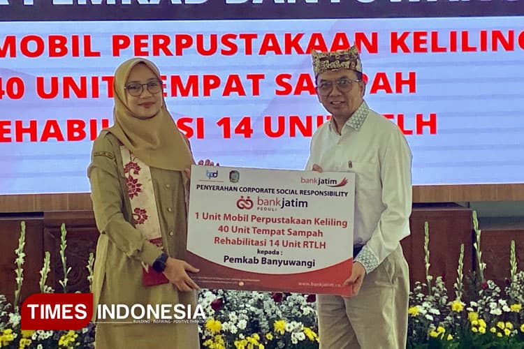 Bupati Banyuwangi Apresiasi CSR Bank Jatim untuk Masyarakat