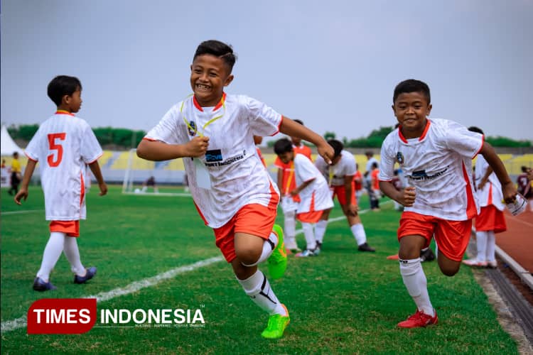 Dukung Regenerasi Atlet Muda Gresik, Freeport Indonesia Gelar Turnamen Sepak Bola Usia Dini