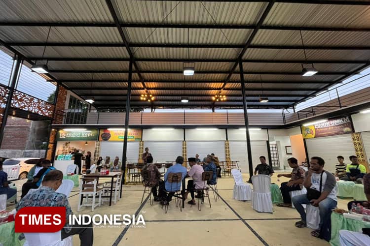 Kopkar PT YTL Luncurkan Caffe Pujasera di Pantura Paiton Probolinggo