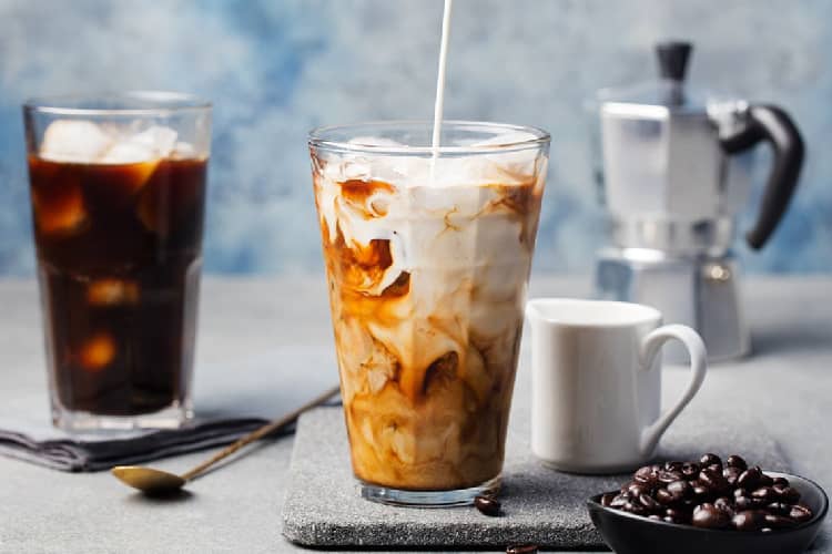 Tiga Resep Kopi Kekinian ala Kafe, Yuk Bikin Sendiri