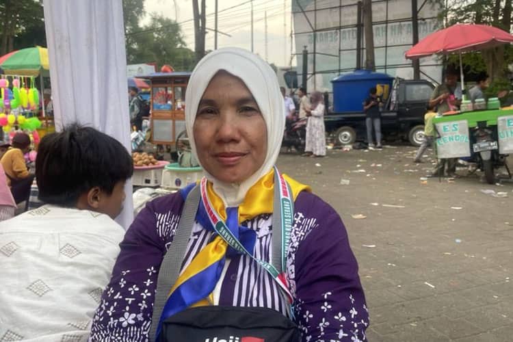 Dari Gerobak Cilok ke Tanah Suci, Kisah Perjalanan Iman Pasutri Asal Serang