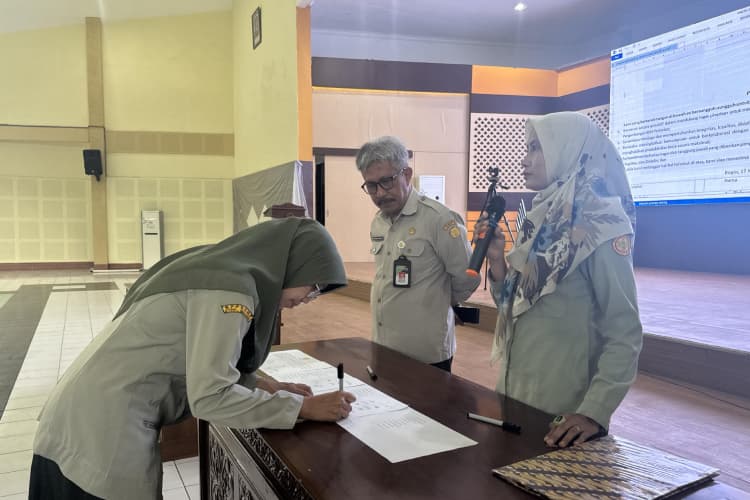 137 ASN Polbangtan Malang Teken Pakta Integritas