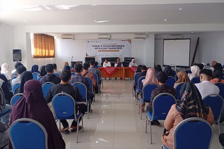 Wawancara Khusus Seleksi Tahap Kedua Beasiswa Unggulan UWG Malang