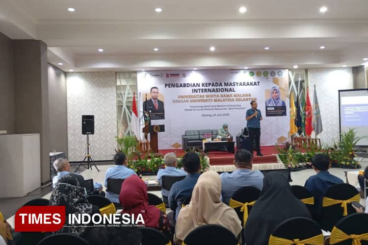 Hadirkan Akademisi Malaysia, PkM Global UWG Malang Bahas Praktik Terbaik Pemberdayaan UMKM