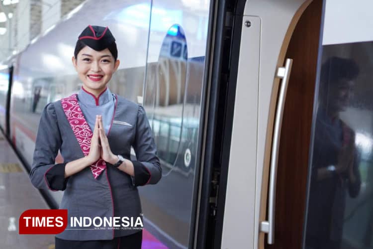 Zhafira Dwita dan Kiprah Perempuan Hebat di Balik Kendali Kereta Cepat Whoosh