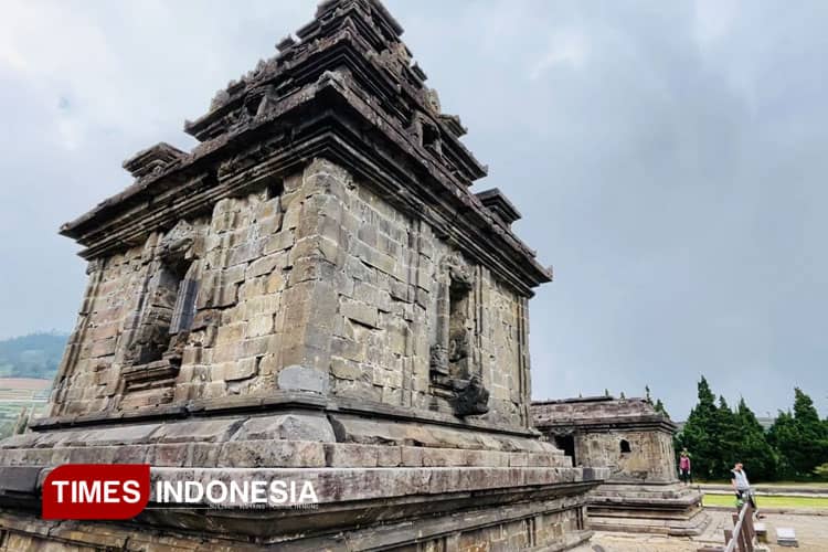 Jejak Spiritual dan Sejarah Candi Arjuna, dan Hangatnya Mie Ongklok Dieng