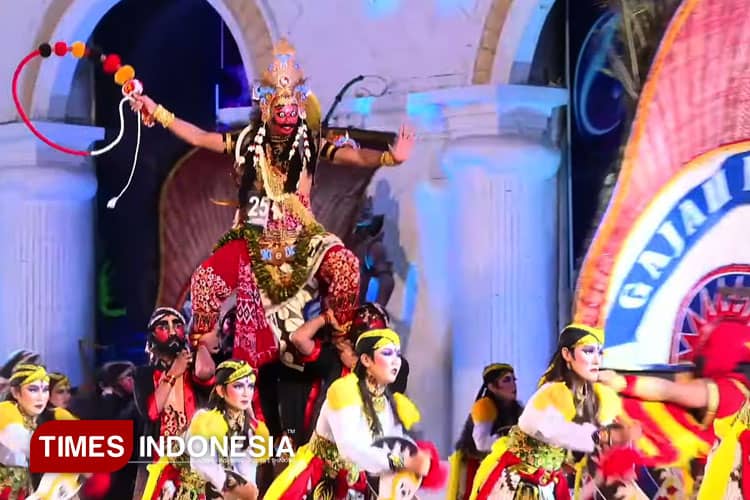 Grup Gajah Manggolo Tampil Epik di Festival Nasional Reog Ponorogo 2025