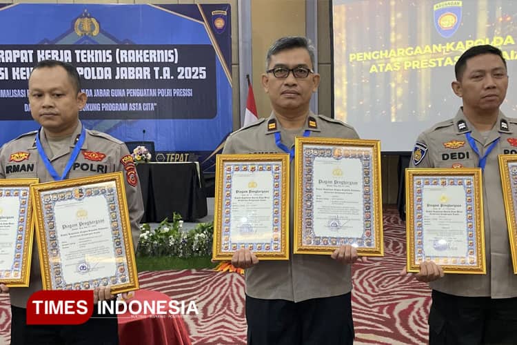 Kasie Keuangan Polres Majalengka Raih Penghargaan dari Kapolri dan Kapolda Jabar