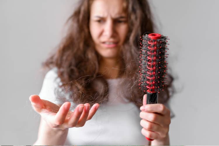 Atasi Rambut Rontok: Tips Agar Rambut Lebih Kuat dan Sehat