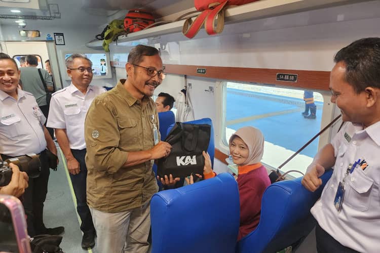KAI Luncurkan KA Pasundan New Generation, Hadirkan Pengalaman Perjalanan Lebih Nyaman