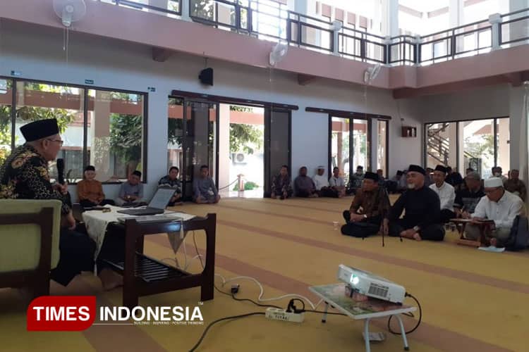 Pengajian Jumat Pagi Rahmatal Lilalamin, P3AI UWG Tekankan Pola Hidup Sehat Melalui Sindrom GULOH-CISAR