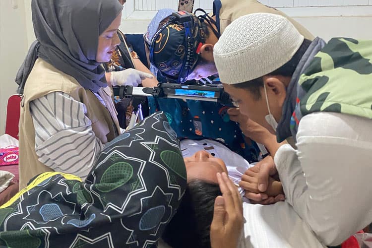 Khitanan Massal Meriahkan Perayaan 80 Tahun Kemerdekaan di Cianjur