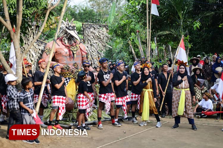Ogoh-Ogoh Kerbau di Ngadiharjo, Magelang: Simbol Ketahanan Pangan dan Semangat Bertani di Tengah Tantangan Alam