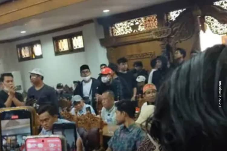 DPRD Pati Bentuk Pansus Hak Angket, Bupati Sudewo Terancam Dimakzulkan