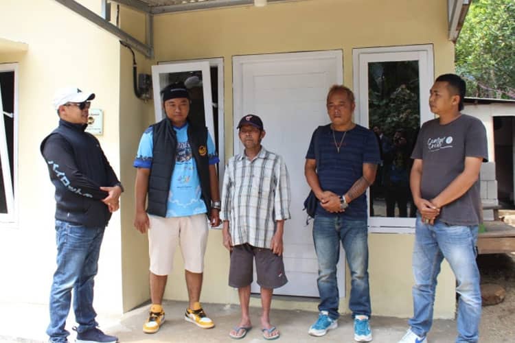 Ali Mahmudi Family atau AMF Kembali Bedah Rumah Warga Pesangkalan Banjarnegara