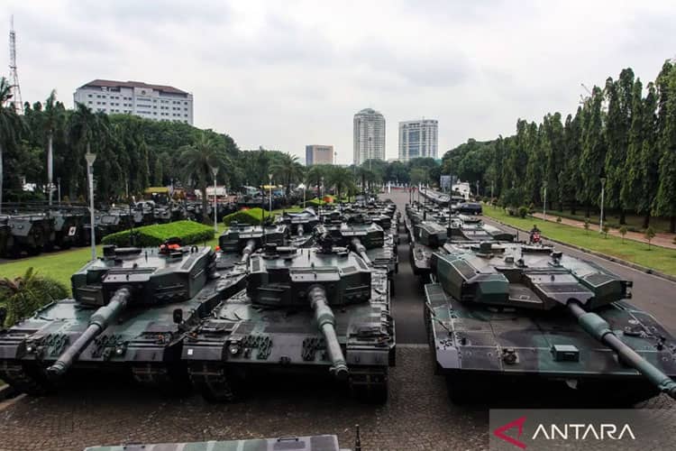 Gladi Bersih HUT ke-80 TNI di Monas: Panggung Besar Persatuan dan Kesiapan Prajurit