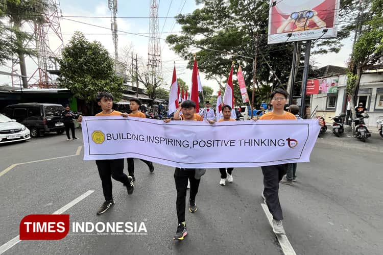 Bawa Pesan Building, Inspiring, Positive Thinking, TIMES Indonesia Ikut Meriahkan Kirab Budaya Dua Abad Klenteng Eng An Kiong